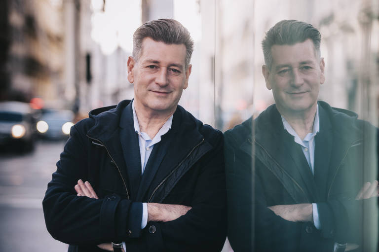 Ciudadanos insta a los críticos a dejar su cargo si no sintonizan con el proyecto como hizo Aguar