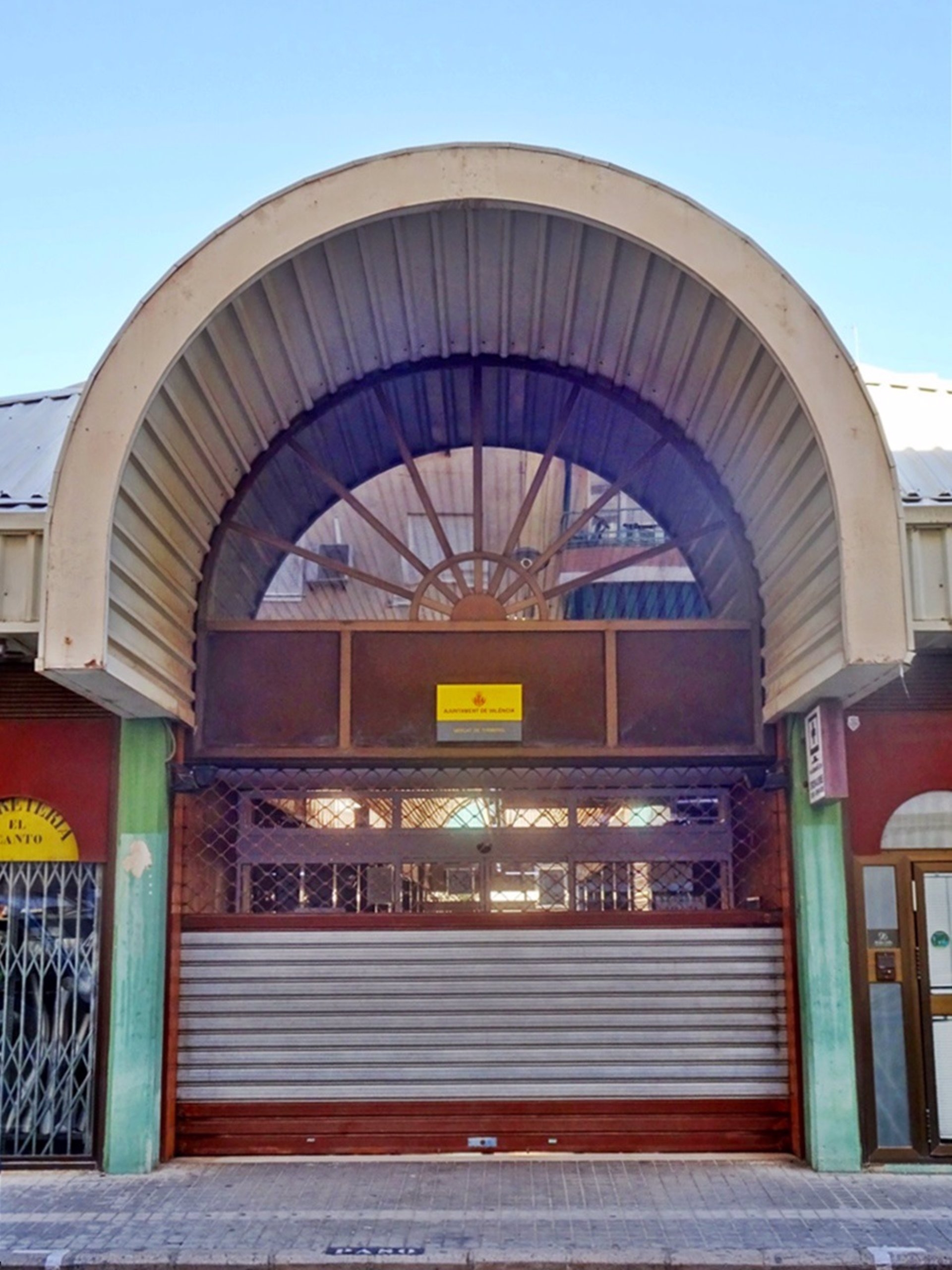Foto: Mercado de Torrefiel. - 