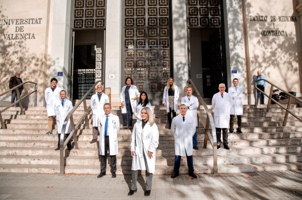 La candidatura alternativa a Hurtado en el Colegio de Médicos pide aplazar las elecciones dos meses