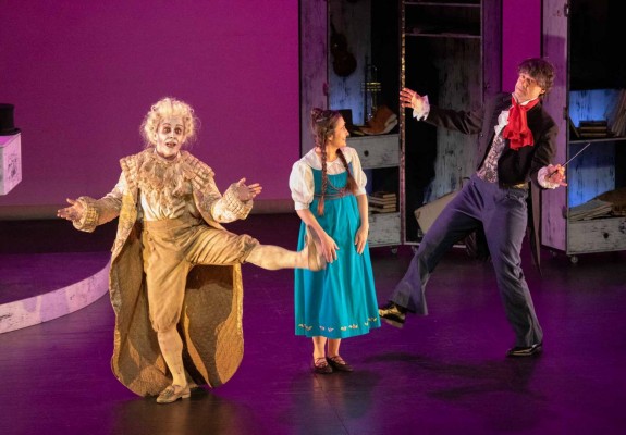 El Teatre Arniches despide el 2021 con cuatro propuestas para todos los públicos