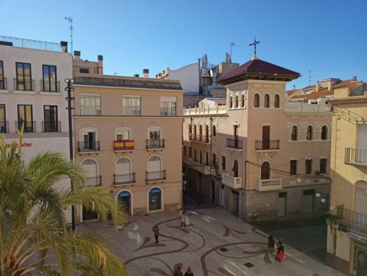 La UMH prevé instalarse en el centro de Elche antes de que empiece el próximo curso 