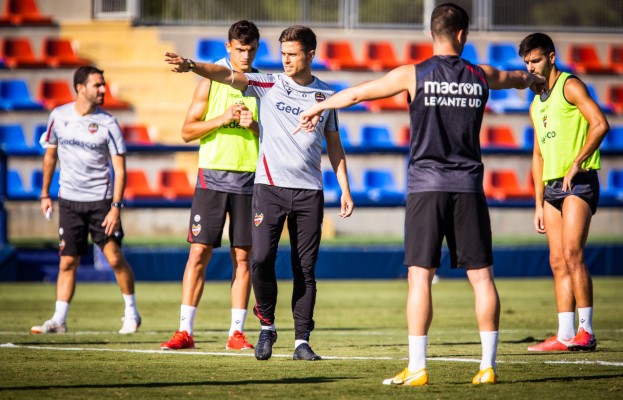 Marc Pubill aterriza en la lista de Alessio para el derbi