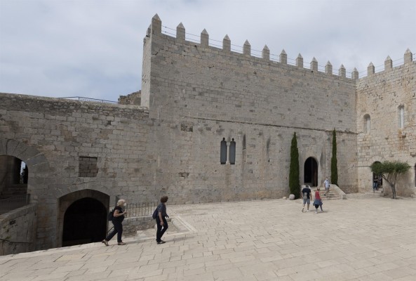 Las obras del Castillo de Peñíscola a punto de concluir con la restauración del parque de Artillería