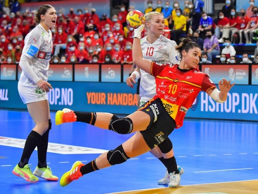 España se topa con una Dinamarca de bronce