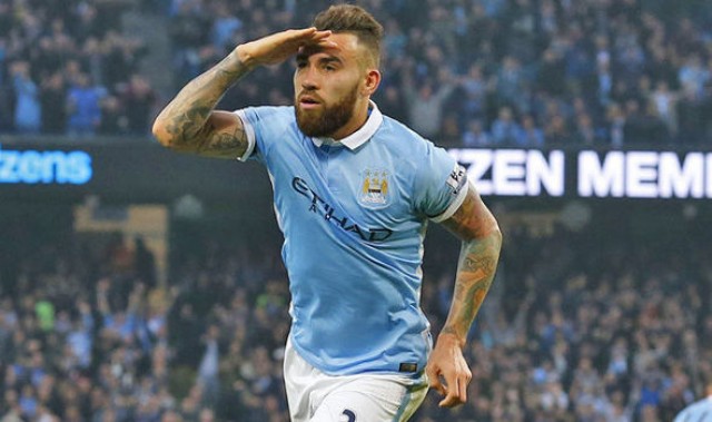 El Real Madrid sigue a Otamendi 