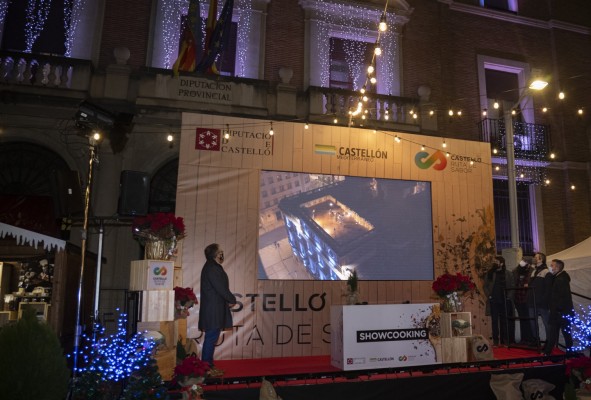 La Diputación felicita la Navidad y anima a seguir adelante con un villancico inspirado en Queen