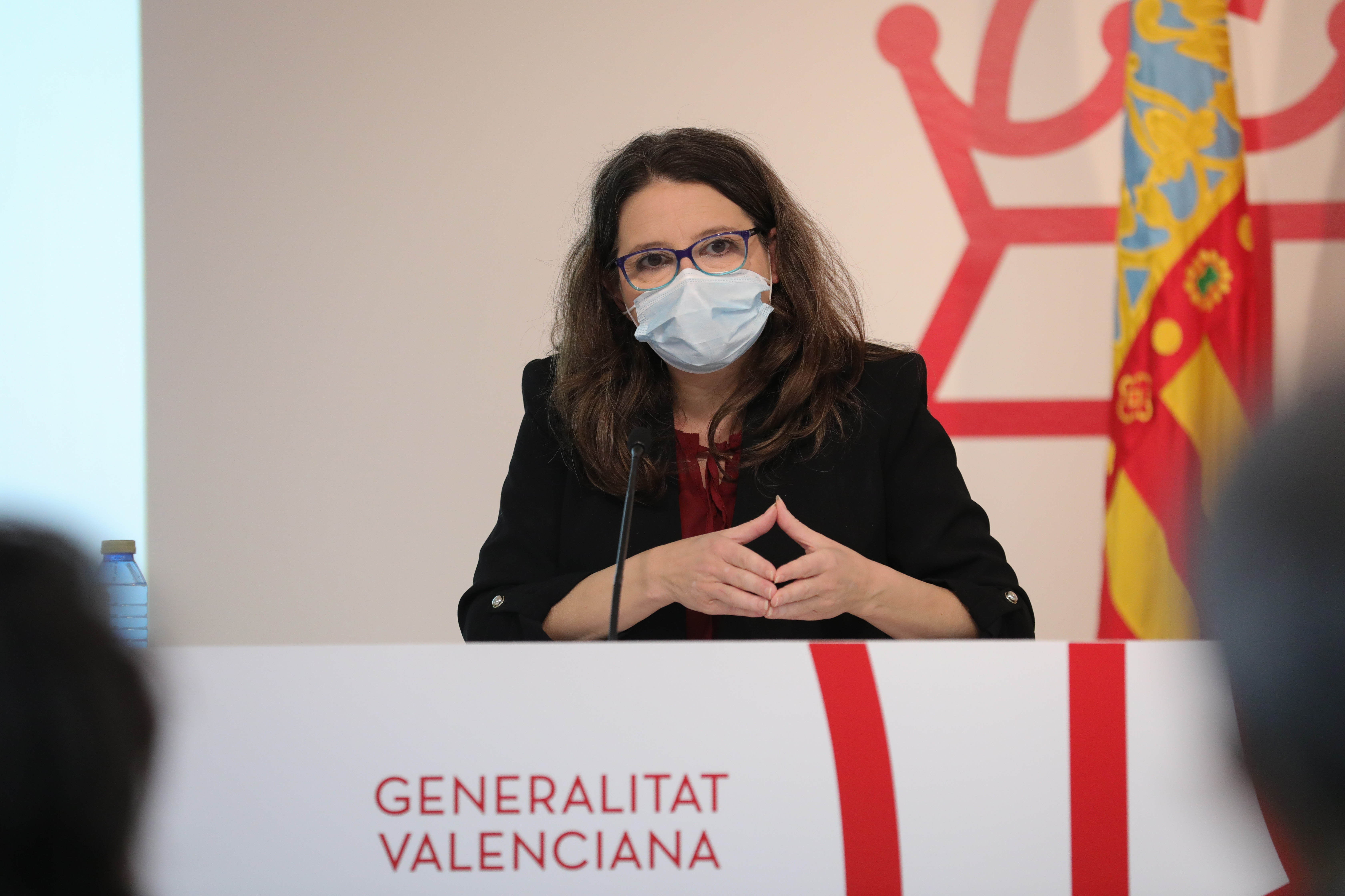 El Consell financia con más de un millón de euros 16 proyectos de investigación contra la covid-19