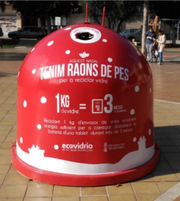 Villena lanza una campaña para fomentar el reciclaje de vidrio durante la época navideña