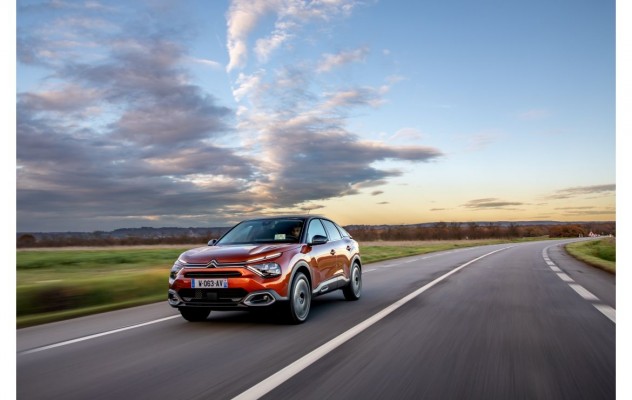 El nuevo Citroën C4 'Made in Spain' encabeza su categoría por quinto mes consecutivo