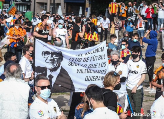 La dignidad del Valencia CF contra la economía 'fake'