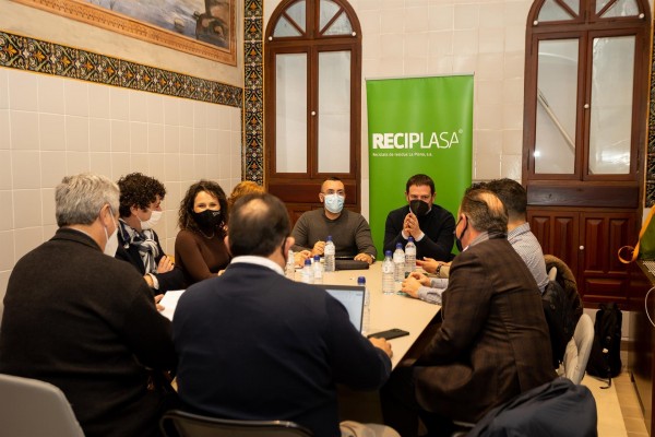 Reciplasa y Onda logran un acuerdo para que la empresa pública adquiera el solar del vertedero
