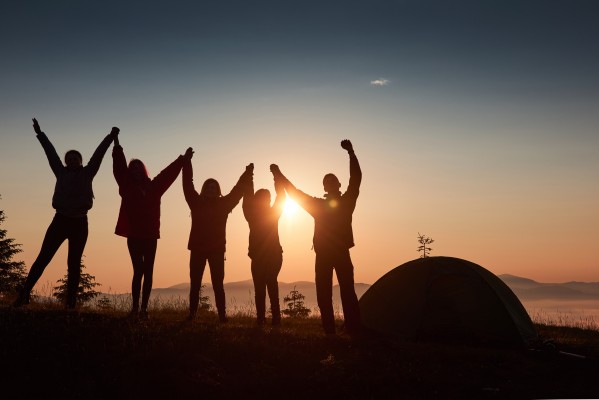 Amigos íntimos, amigos, conocidos…