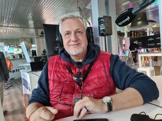 Luis A. Morró: 
