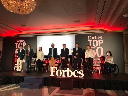 Forbes incluye al catedrático de la UPV Jaime Gómez entre su Top 50 de los españoles más premiados