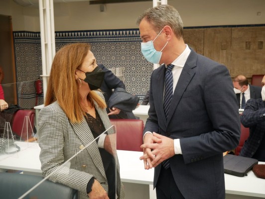 Turismo asume el reto y lo apuesta todo por modernizar el sector para captar más y mejores visitantes