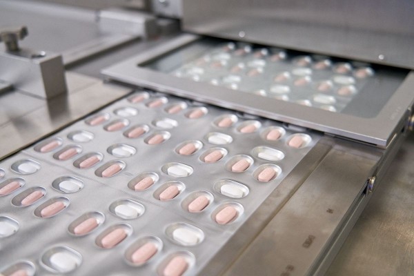 Pfizer dice que su pastilla contra la covid tiene una efectividad del 89% y funciona contra ómicron