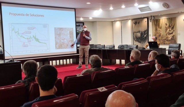 Expertos de la UPV apuestan por la ampliación del Casella como solución a las inundaciones en Alzira