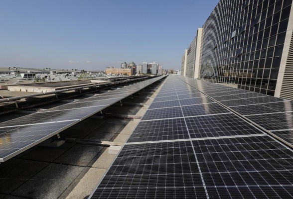 El Ivace destinará 6,35 millones para impulsar el autoconsumo en las instalaciones de la Generalitat