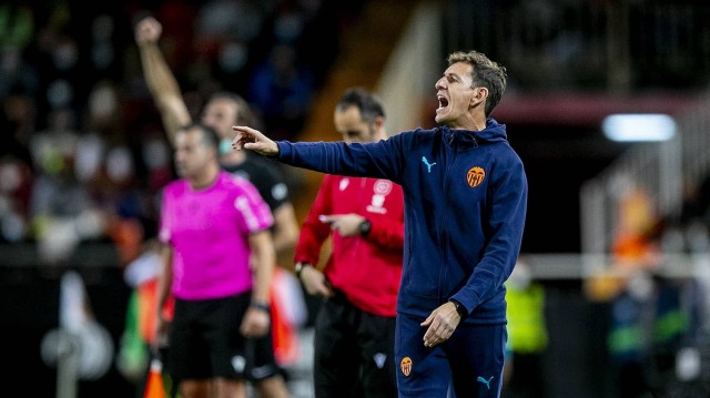 El Valencia confirma dos casos más covid-19 en técnicos y vuelve a entrenarse 