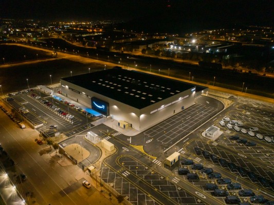 La murciana Hispavima le vende el centro de Amazon de Valladolid al fondo Roebuck... y ya van cuatro  