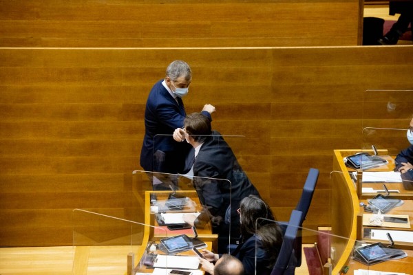 El PSPV se 'carga' un plan para la recuperación del turismo que pactó con Cantó en los presupuestos