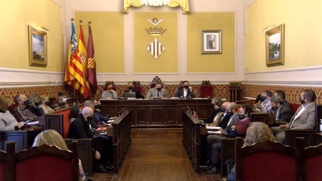 Cullera aprueba un presupuesto de 34 millones de euros para 2022 y pretende reducir la deuda al 40%