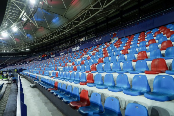 Sin pacto para el precio de las entradas visitantes del Levante - Valencia