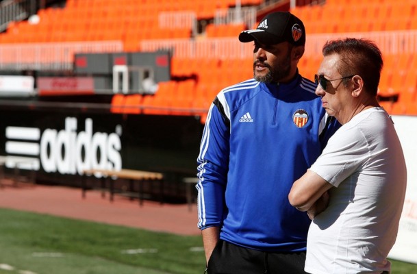 Busquemos a nuestro Pizzi