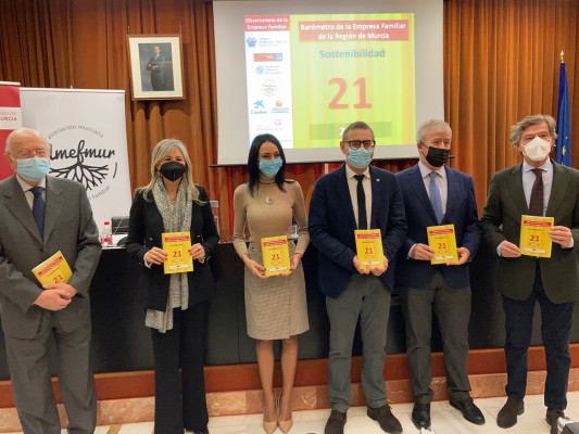La empresa familiar recupera el pulso en la Región: mejora sus previsiones pese a los desajustes del mercado
