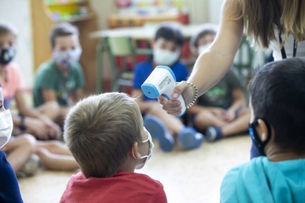 El 8,3 % de los centros educativos acaba la segunda semana de diciembre con aulas confinadas