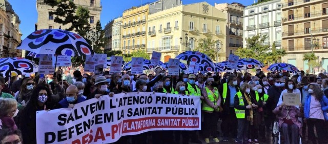 La Comunitat acogió el domingo concentraciones en defensa de la Atención Primaria