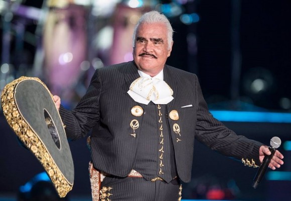 Fallece el el mito de las rancheras mexicanas Vicente Fernández