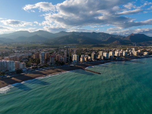 Benicàssim quintuplica en un any les autoritzacions d'instal·lacions d'autoconsum fotovoltaic