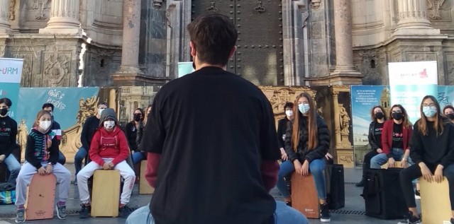 Los docentes de música protestan en Murcia por la escasa presencia de la formación musical en el currículo
