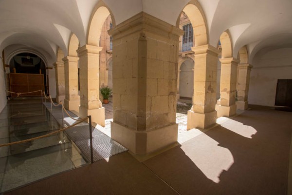 Elche: Las Clarisas, hotel o ruina 
