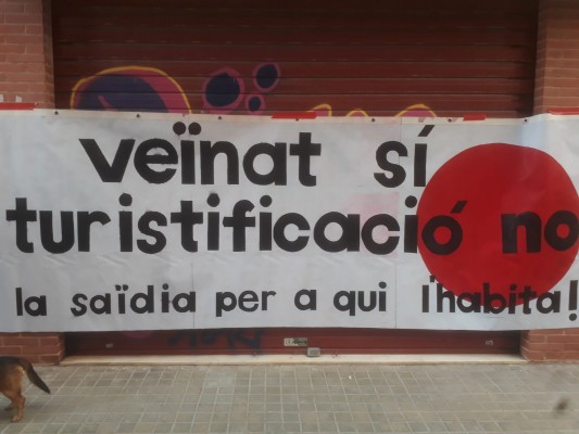 El distrito de La Saïdia de València marcha contra la turistificación del barrio y un macrohotel