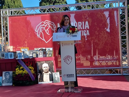 Empieza la exhumación de la fosa más grande de la Comunitat para localizar a 170 represaliados