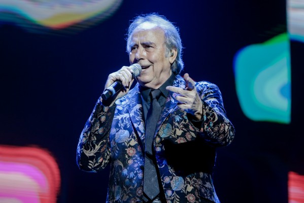 Serrat anuncia una nueva fecha en València en su gira de despedida