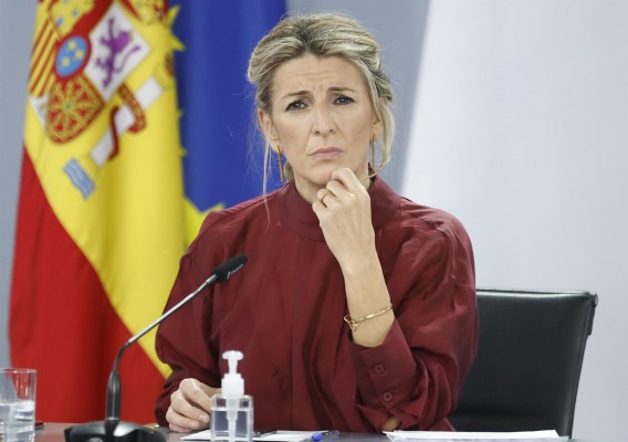 Bruselas llama al Gobierno a aprobar la reforma laboral en diciembre, pero concede que es un plazo indicativo