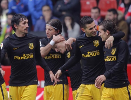  Gameiro lanza al Atlético
