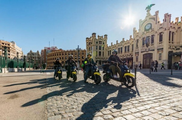 Acciona, Yego, Cooltra, Lime...: las 15 firmas de motosharing que podrán operar en València