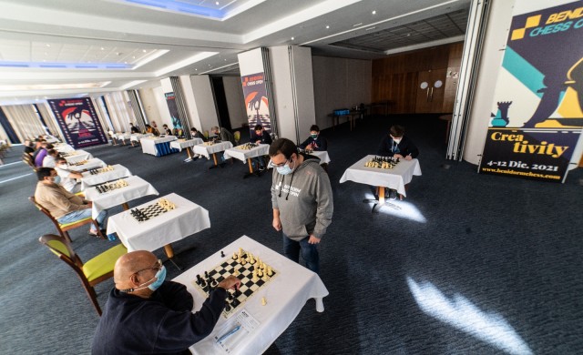 Vilches: ”El desarrollo del ’Benidorm Chess Open’ supera las expectativas”