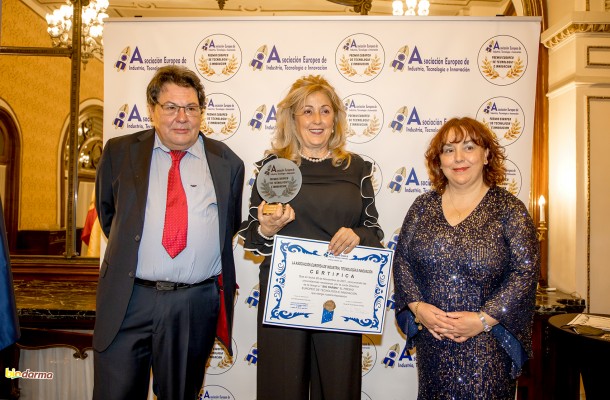 
La empresa de Elda Biodarma recibe el premio Europeo de Tecnología e Innovación