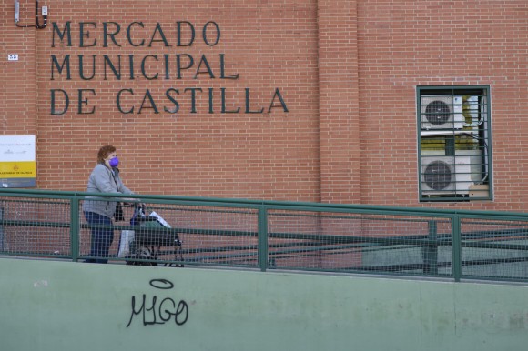 Los 5000 metros cuadrados y un 
bar del Mercado de Castilla
