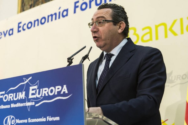 Toni Pérez reivindica como positiva la creación de Terra Mítica en Benidorm 