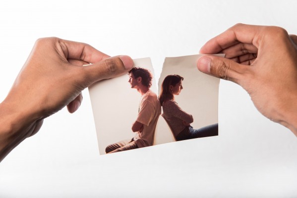 La dificultad de afrontar una separación ante los hijos: cómo deben actuar los padres