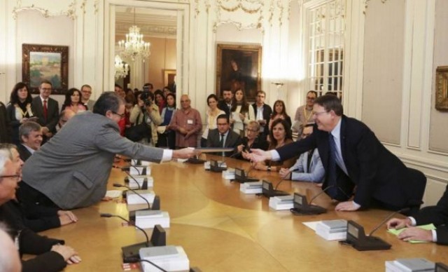 La propuesta de 142 millones de presupuesto y 800 empleados en la nueva RTVV está hecha a ojo 