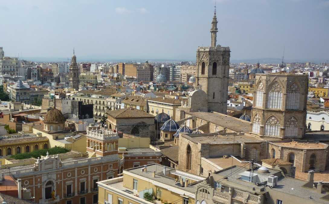 Vista de Ciutat Vella desde el Campanario de la Iglesia de San Esteban. - 