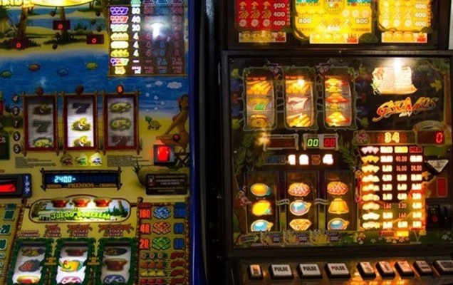El juego presencial cae un 39% en la Comunitat Valenciana en 2020 pero aumenta el online un 18%
