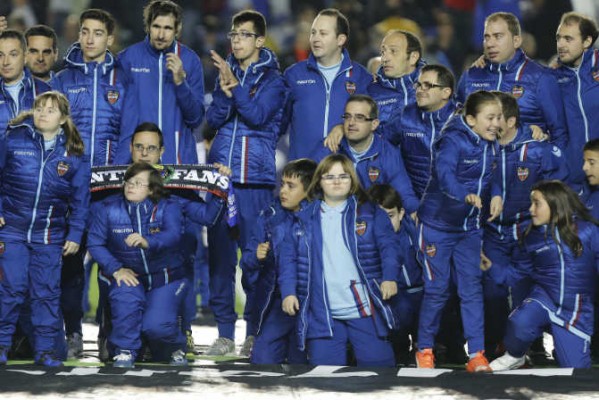 Las FAS y la Fundación Levante UD organizan jornada para discapacitados intelectuales